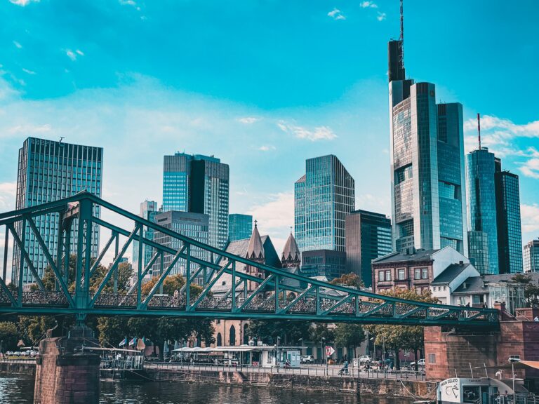 IMEVO Immobilien - Immobilienkauf, Immobilienverkauf, Vermietungen, Gewerbeobjekte